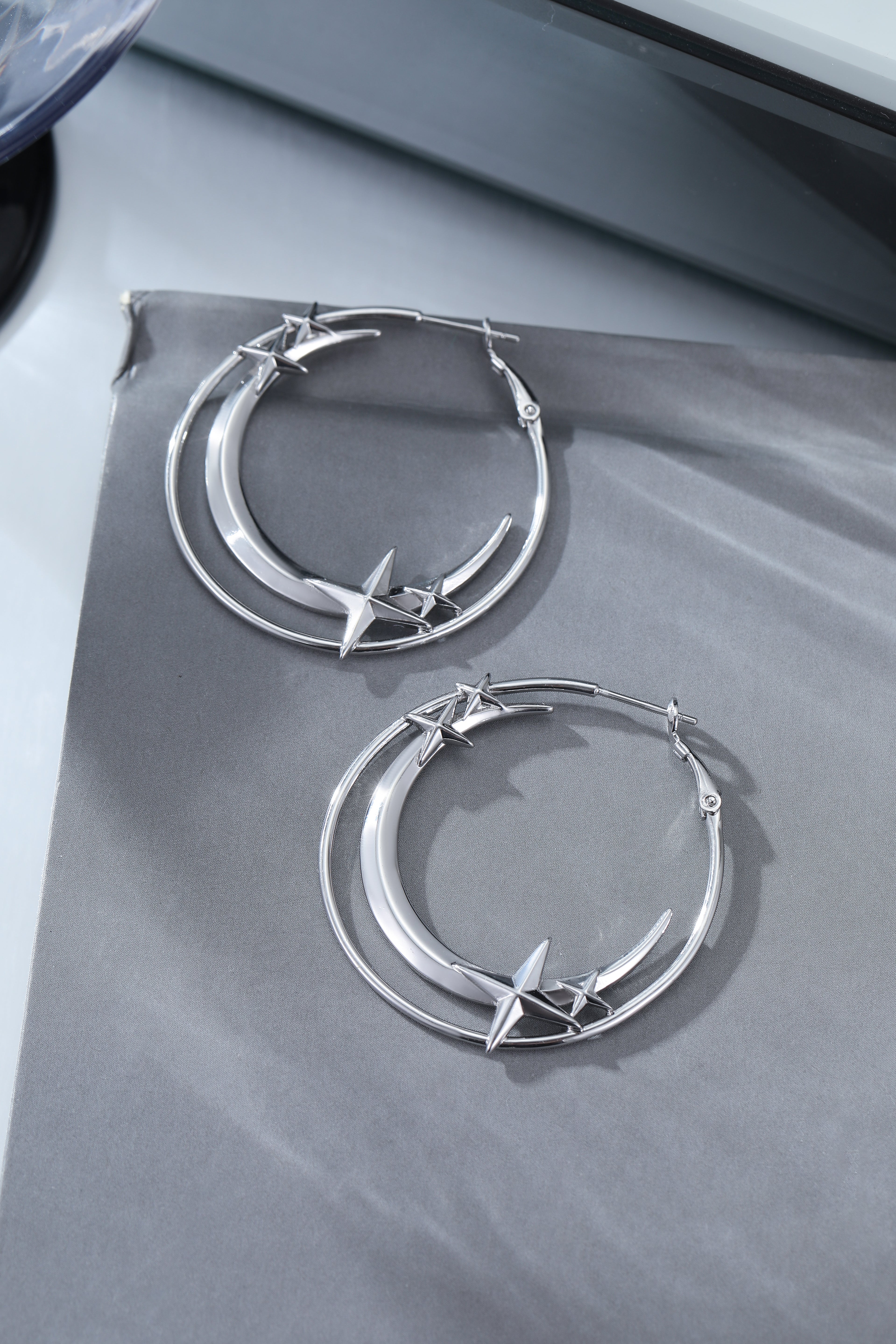 Lyra - Earrings